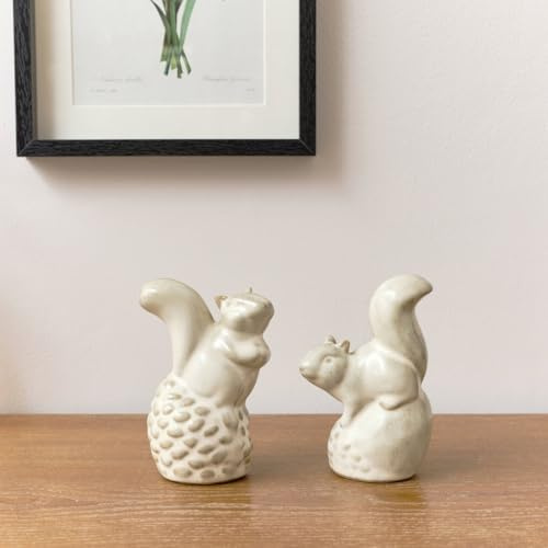 Melody Maison Pair Of Porcelain Decorative Squirrel Ornaments - 11.5cm