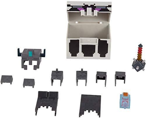 Mattel Minecraft Dungeons Kampftruhe mit Zubehör, Action- und Abenteuerspielzeug basierend auf Videospiel, zum Spielen und Ausstellen von Geschichtenerzählen, Geschenk für Kinder ab 6 Jahren