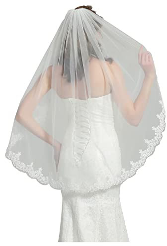 BEAUTELICATE Schleier Braut Brautschleier mit Spitze Hochzeitsschleier Softtüll Weiß Ivory Lang Kurz Fingerlänge Mit Metall Kamm 1 Schicht Ivory