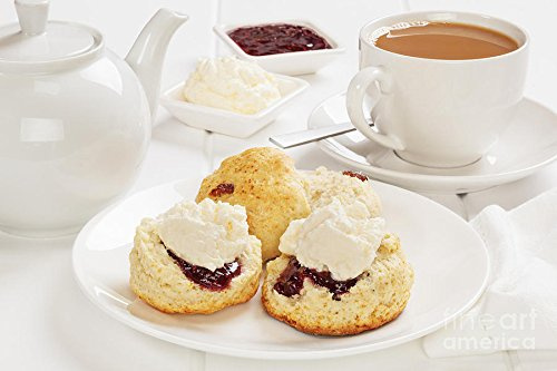 Cream Tea Hamper - China Teapot & 2 Cups - Colour May Vary