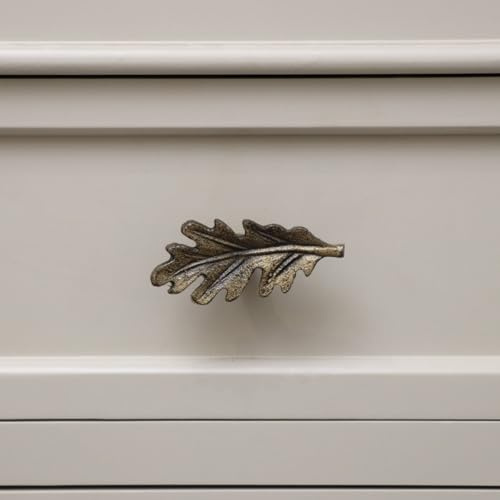 Melody Maison Rustic Oak Leaf Drawer Knob