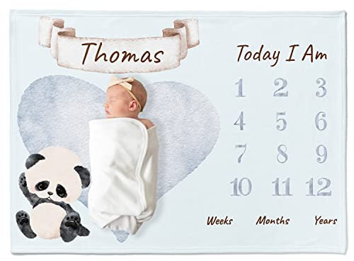 Personalisedog Personalisierte Baby Meilenstein Decke mit Wunschtier, Name&Motivfarbe auf Englisch | Babydecke Meilensteindecke Monatsdecke Neugeborenen Geschenk Kuscheldecke Fotodecke, 80 x 110 cm