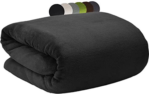 Beautissu Aurelia Kuscheldecke 150x200 cm Schwarz – Flauschige Wohndecke für Sofa, Couch & Bett - Microfaser Fleecedecke als Tagesdecke oder Sofa Überwurf - weiche Wohnzimmerdecke XL