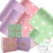 artwelten Premium Geschenkpapier Set – 12 Rollen à 1m x 70cm – Blumen-Design in Grün & Lila – Inkl. Geschenkkarten – Perfekt für Geburtstag, Hochzeit & Feste (Bunt Blumen 12 Rollen)
