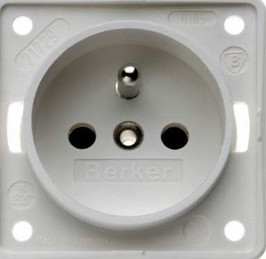 Toma Francia/Bélgica,con tornillo con elevador y protección infantil, serie berker integro de hager, blanco polar