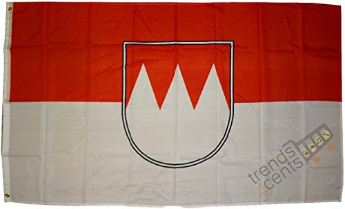 trends4cents Top Qualität - Flagge Franken Mit Rechen Wappen Fahne, 90 X 150 Cm, Extrem Reißfest, Stoffgewicht Ca. 100 G/M²