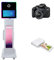 WideMeet 15,6 Zoll DSLR Photo Booth Maschine mit LCD-Touchscreen Tragbare Kamera Photobooth Flight Case Verpackung für Hochzeiten Partys Veranstaltungen (Weiße Maschine, komplettes Set)