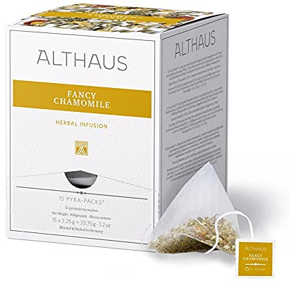 Althaus Tee FANCY CHAMOMILE⋅ Kräutertee im Pyramidenbeutel PYRA PACK ⋅ Naturbelassener Kamillentee mit einem Hauch Zimt ⋅ 15 x 2,25g