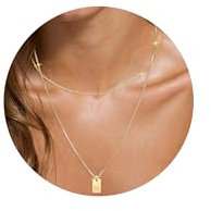 RWQIAN Layering Kette mit Buchstaben M Anhänger Damen Buchstaben Kette Gold Edelstahl Initialen Letter Halskette Schmuck Buchstaben Geschenke fur Frauen Teenager Mädchen