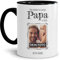 Tasse mit Spruch - Der schönste Grund Papa zu sein - Personalisierbare Keramiktasse mit Namen und Foto - Geschenk Papa - Innen & Henkel Schwarz, 300 ml