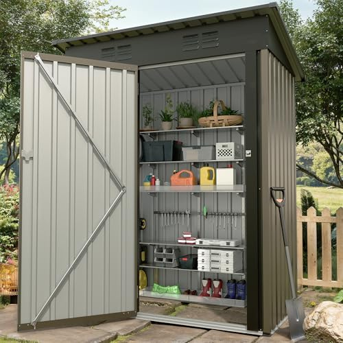 GarveeHome Geräteschuppen Metall, 152x90x183 cm (5 x 3 Fuß), Robustes Metall-Anlehnschuppen mit abschließbarer Tür und Schrägdach, wetterfester Aufbewahrungsschrank für Terrasse Garten, Braun