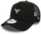 New Era Chicago Bulls NBA Truckerkappe Basketball Cap verstellbar Mesh schwarz metallenes Logo - One-Size