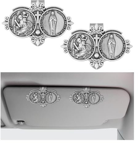 Suvnie Lot de 2 médailles de Saint-Christophe pour voiture, Saint Christophe et Notre Dame - Clip décoratif pour pare-soleil catholique pour bénir la sécurité de conduite, accessoires de voiture