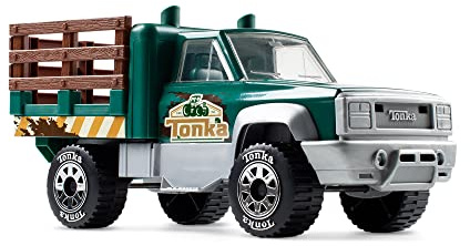 Tonka Steel Classics, Bauernhof-LKW, Basic Fun, 6277, Landwirtschaftsfahrzeug-Spielzeug für kreatives Spielen, für Jungen, Mädchen und Kinder ab 3 Jahren
