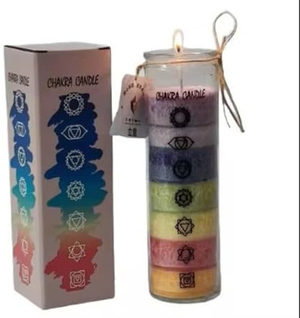 7 Chakra Kerze im Glas – handgefertigt aus Palmwachs, Eisblumen-Effekt, 7 Schichten Chakra-Farben, ca. 100 h Brenndauer, Geschenkbox – Meditationskerze Dekokerze (Mit 7 Chakra Düften)