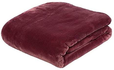 Gözze - Premium Cashmere-Feeling Wohn- und Kuscheldecke, 500 g/m², 220 x 240 cm - Beere