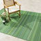 FAB HAB Outdoor-Teppich - Wasserdicht, lichtecht, knitterfrei - Recycling-Kunststoff - Gestreift - Große Terrasse, Terrasse, Sonnenzimmer, Camping, Wohnmobil - Cancun - Grün - 180 cm x 270 cm