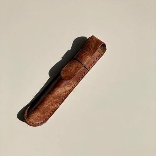 Ein Etui für Montblanc Stifte aus echtem Leder Füllfederhalter Kuli Etui Leder Stifteetui Für 1 Stift Stiftetui mit Klappe Personalisiertes leder Etui (Whisky Art Maya)