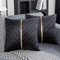 Jayusaror Kissenbezug 45x45 Samt Schwarz Dekokissen Gold Zierkissenbezug Deko Kissen Kissenhülle Weiche Kissenbezüge Moderne Zierkissen Bezug für Sofa Couch Schlafzimmer Wohnzimmer 2er Set