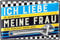 LANOLU Blechschild retro Ich liebe meine Frau - Werkstatt Schild - lustige Sprüche Schild für Papas Werkstatt - Schrauber und Kfz Mechaniker Geschenk - Deko vintage Metallschild, 20x30cm