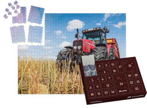 puzzleYOU: Puzzle-Adventskalender | „Prächtige Ansicht eines Traktors mit Anhänger in einem abgeernteten Rapsfeld“ – aus der Puzzle-Kollektion Traktoren