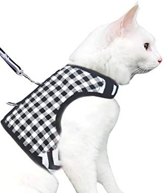 Yizhi Miaow Katzengeschirr und Leine zum Spazierengehen, ausbruchsicher, verstellbares Katzengeschirr, gepolstert, stilvolle Katzenweste, schwarzes Karo, Größe S
