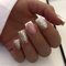 Ceboic Carrés Faux Ongles Court, Français Blanc Argent Brillant Press on Nails Courts, 24 Pièces Acrylique Capsules Ongles pour Femme et Fille, Faux Ongles à Coller Nail Art