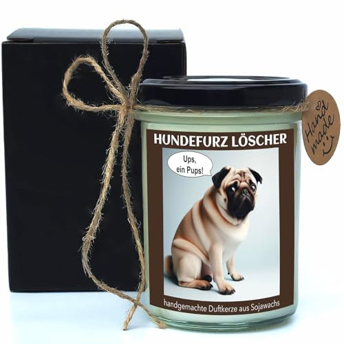 Hundefurz Löscher Duftkerze – Lustige Kerze mit Mops Motiv & Spruch „Ups, ein Pups!“ – Handgemacht aus Sojawachs – Apfel-Zimt-Duft – Geschenkidee für Hundeliebhaber – 160g/40 h Brenndauer (Mops)