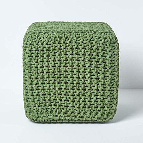 Homescapes gestrickter Sitzhocker Sitzwürfel grün, Strick Sitzpuff 35 x 35 x 35 cm, Strickhocker mit grob gestricktem Bezug aus 100% Baumwolle, Füllung aus 100% Polystyrol, grün/tannengrün