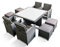 Ragnarök-Möbeldesign PolyRattan - DEUTSCHE Marke - EIGNENE Produktion - 8 Jahre GARANTIE auf UV-Beständigkeit Gartenmöbel Essgruppe Tisch + 4 Stühle & 4 Hocker 12 Polster Platinum Grau