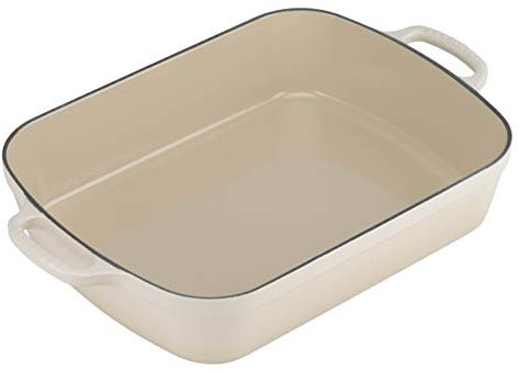 Le Creuset, Plat Signature Rectangulaire en Fonte Émaillée, 33 cm, Compatible avec Toutes Sources de Chaleur (Induction Incluse), Capacité : 4.9 L, 3.85 kg, Crème