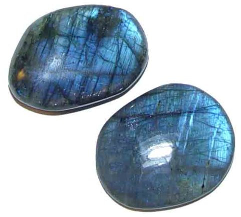 1 Stück Labradorit flacher Trommelstein Handschmeichler A* Extra Steinqualität und Polierung intensive Farbe.(2892)