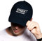 BroiderStudio Stark Industries Iron Man Super Hero White Marine Baseball Delta Kappe Verstellbare Unisex Original Urban Logo Sticken