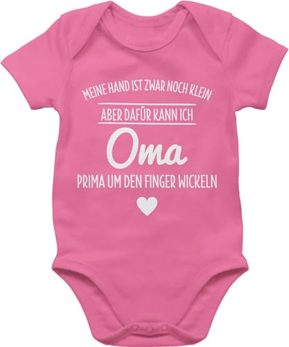 Shirtracer - Baby Body Kurzarm - Sprüche - Oma um den Finger wickeln