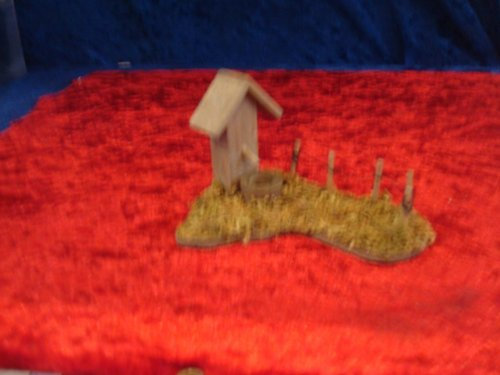 Krippenzubehör, Brunnen mit Zaun, Höhe 8cm