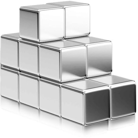 16 Stück Magnete Stark, Mini Magnete Klein, Magnetwürfelchen 8mm, Haftstarke Neodym Würfelmagnete mit Vorratsbehälter, Whiteboards für Haushalt und Bür