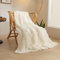 XeGe Luxuriöse Flauschige Couchdecke - Sofa Kuscheldecke, warme winterliche Sofadecke, hochwertige Kunstpelz-Decke, zottelige Plüschdecke, 127x152 cm pelzige Wohndecke für Couch, Beige