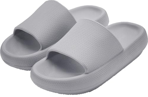Donpapa Claquettes Femme Chaussons Hommes Douche Sandales Pantoufles Comfy Piscine et Plage Confortable Antidérapant Sliders YZ Gris 44-45