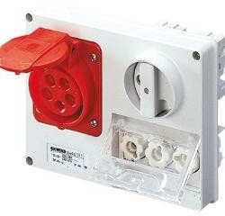 WANDSTECKD. O.GEH.HOR. 3P+N+E 16A 400V