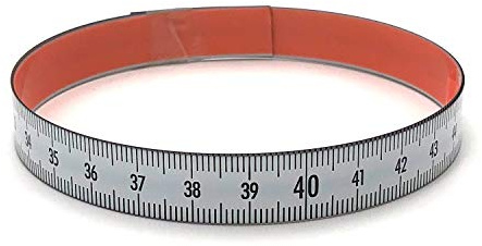 Skalenbandmaß 3m mit Selbstklebefolie - Bezifferung von links nach rechts - Stahl weiß lackiert - Breite: 13mm, mit Duplexteilung - Gehrungsband Anschlagband Rollbandmaß Lineal