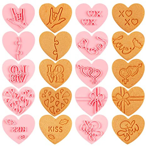 10 Pieces Heart Cookie Cutter Set Mini Valentine Cookie Cutter Stamp Plastic Biscuit Pastry Cutters (Pink)