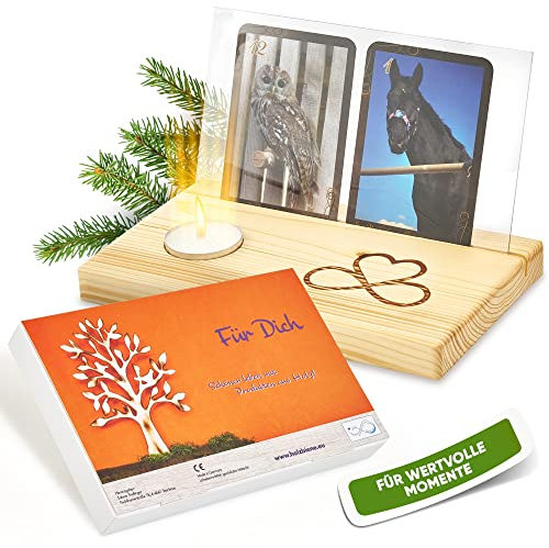 Sabine Thallinger Kartenhalter Holz | Fotohalter, Tarotkartenhalter [HANDGEMACHT] Geschenkverpackung & Kerze