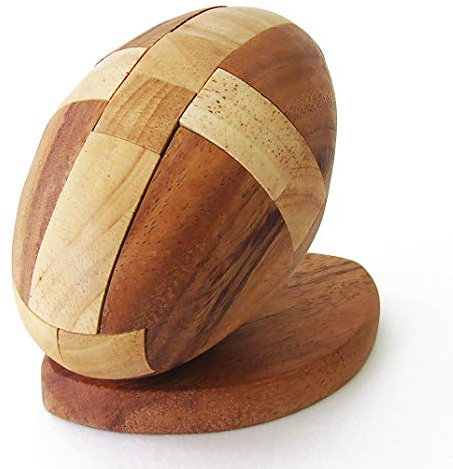 Rugby XL, brainteaser from 8 years old, difficulty 3/6. Handcrafted in solid acacia wood, eco-responsible, CE standards. Solution with illustrations provided. Reassemble the 13 pieces of the 3D puzzle