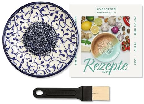 evergrate Keramikreibe im Motiv Celia mit Küchenpinsel und Rezeptheft