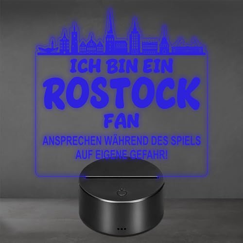 Lieblingsmensch Rostock Fan Fußball LED Nachtlicht – 3D Skyline Design „Ansprechen auf eigene Gefahr“ – RGB Farbwechsel mit Fernbedienung & Touch – Stimmungslicht für die Man Cave – 19x23cm