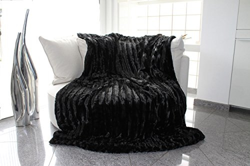 Brandsseller Kuscheldecke Fellimitat doppelseitig 150x200 cm – Flauschige Kunstfelldecke Sofa & Bett, warme Luxus Wohndecke, weich & gemütlich - 100% Polyester, waschbar – Schwarz