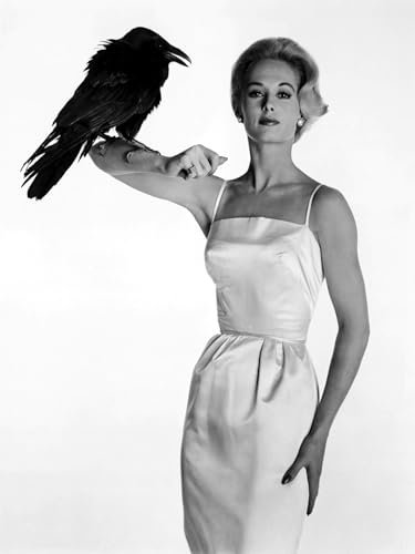 Tippi Hedren is Melanie Daniels (The Birds) - Poster cm. 30 x 40
