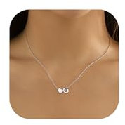 LOLIAS Herz Buchstaben Halskette Damen Namenskette Edelstahl Silber Namen Kette Mit Kleinem Herz Buchstaben Anhänger Personalisierte Initial Kette Für Damen Mädchen Beste Freundin Geschenk schmuck