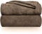 Gräfenstayn® Kuscheldecke flauschig & super weich - hochwertige Fleecedecke auch als Wohndecke, Tagesdecke, Sofadecke & Wohnzimmer geeignet - Überwurf Decke Sofa & Couch (Dunkelbraun, 240x220 cm)