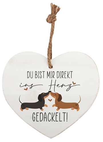 Herz & Heim® Holzherz zum Aufhängen mit Dackel Motiv – 17,5×16 cm Deko Herz aus Holz mit Juteband – Hängedeko als Geschenk für Paare & Freunde